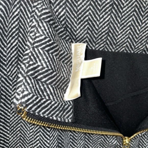 MICHAEL KORS Herringbone Black & White Pencil Skirt Large - Picture 7 of 7
